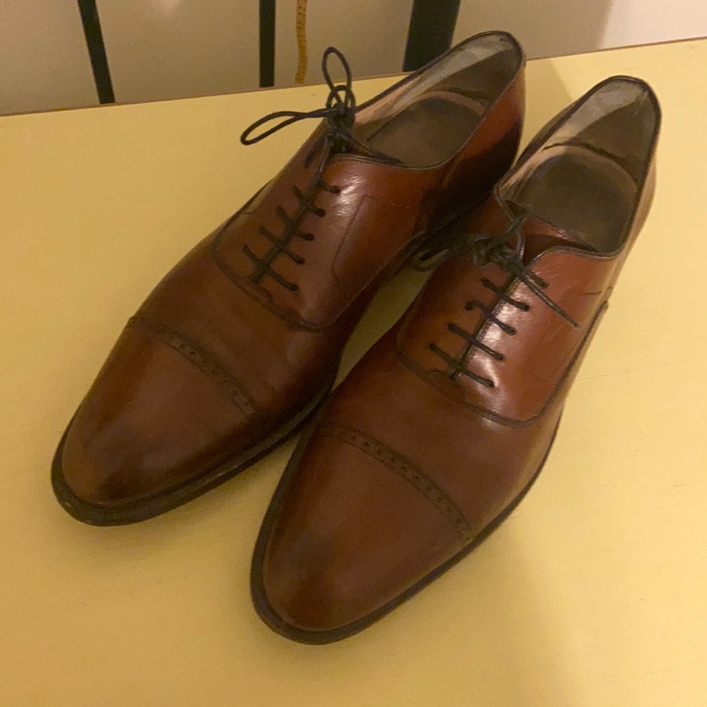 Mid conditom size 11 ferragamo